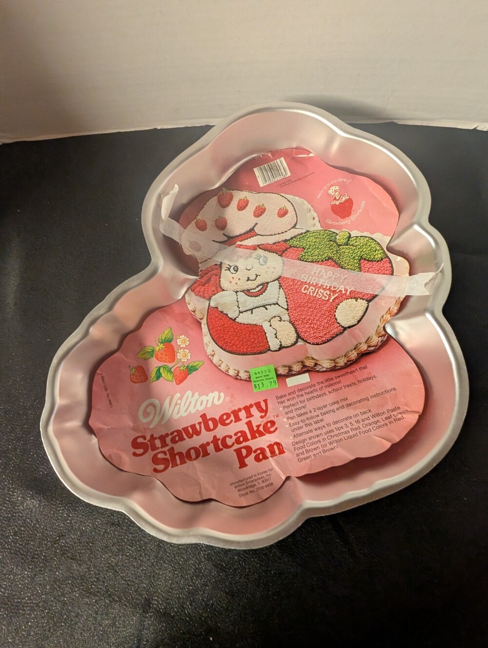 Wilton American Greetings Strawberry Shortcake Cake Pan 1981 502-3835 w/paper